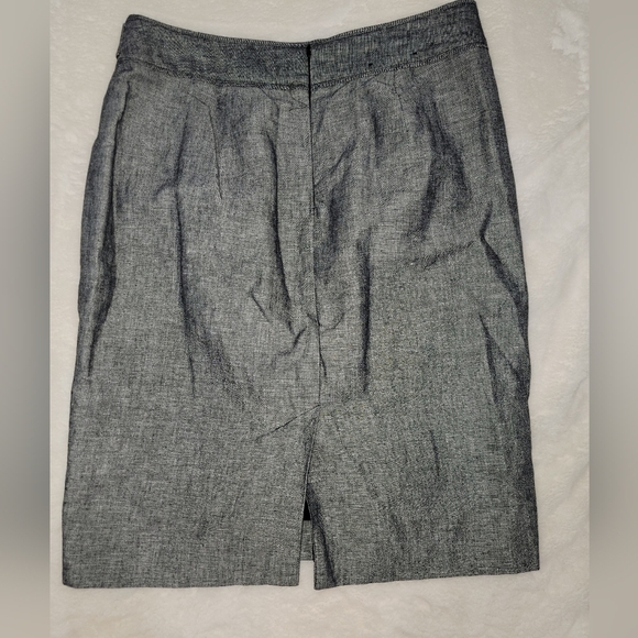 Banana Republic Gray Pleated Pencil Skirt for Work - Picture 2 of 6
